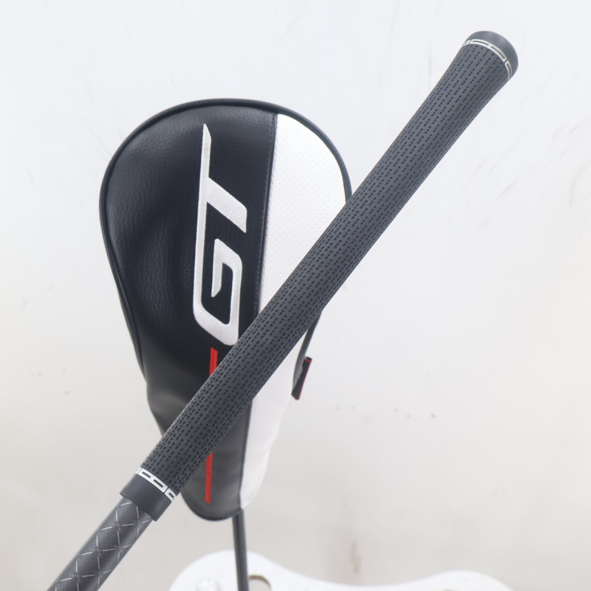 Titleist GT2 Driver 9.0 Deg Tensei 1K Blue Stiff Right Hand HeadCover S-164756