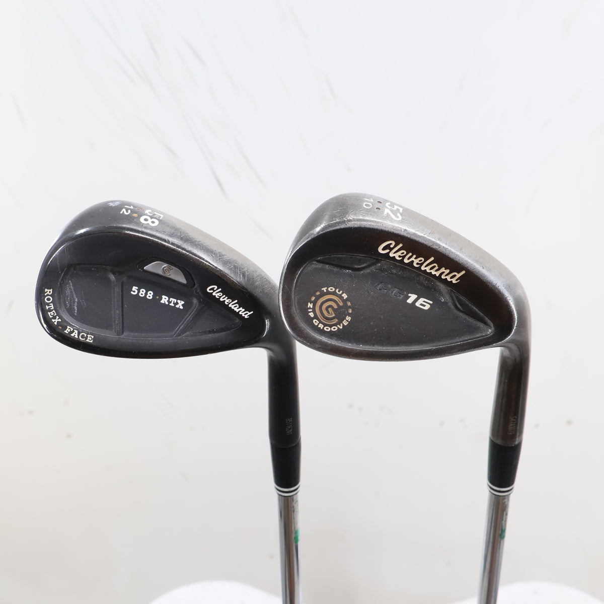 Cleveland 588 RTX CB/CG16 Black Pearl Wedge Set 52.10 & 58.12 Deg RH S-164777