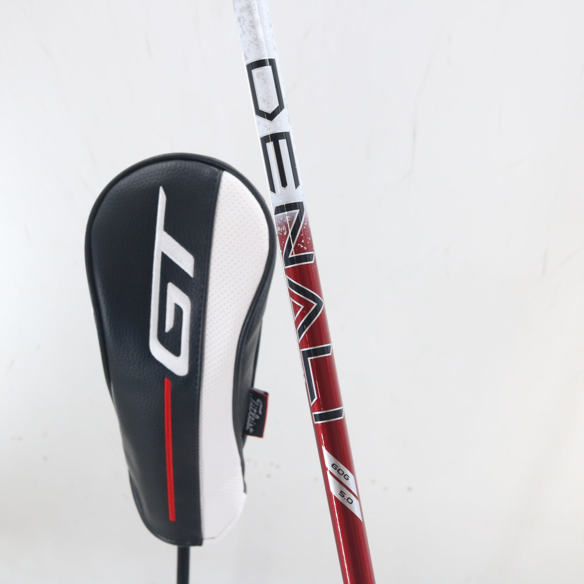 Titleist GT2 4 Fairway Wood 16.5 Deg Denali 5.0 Senior Headcover A-163797