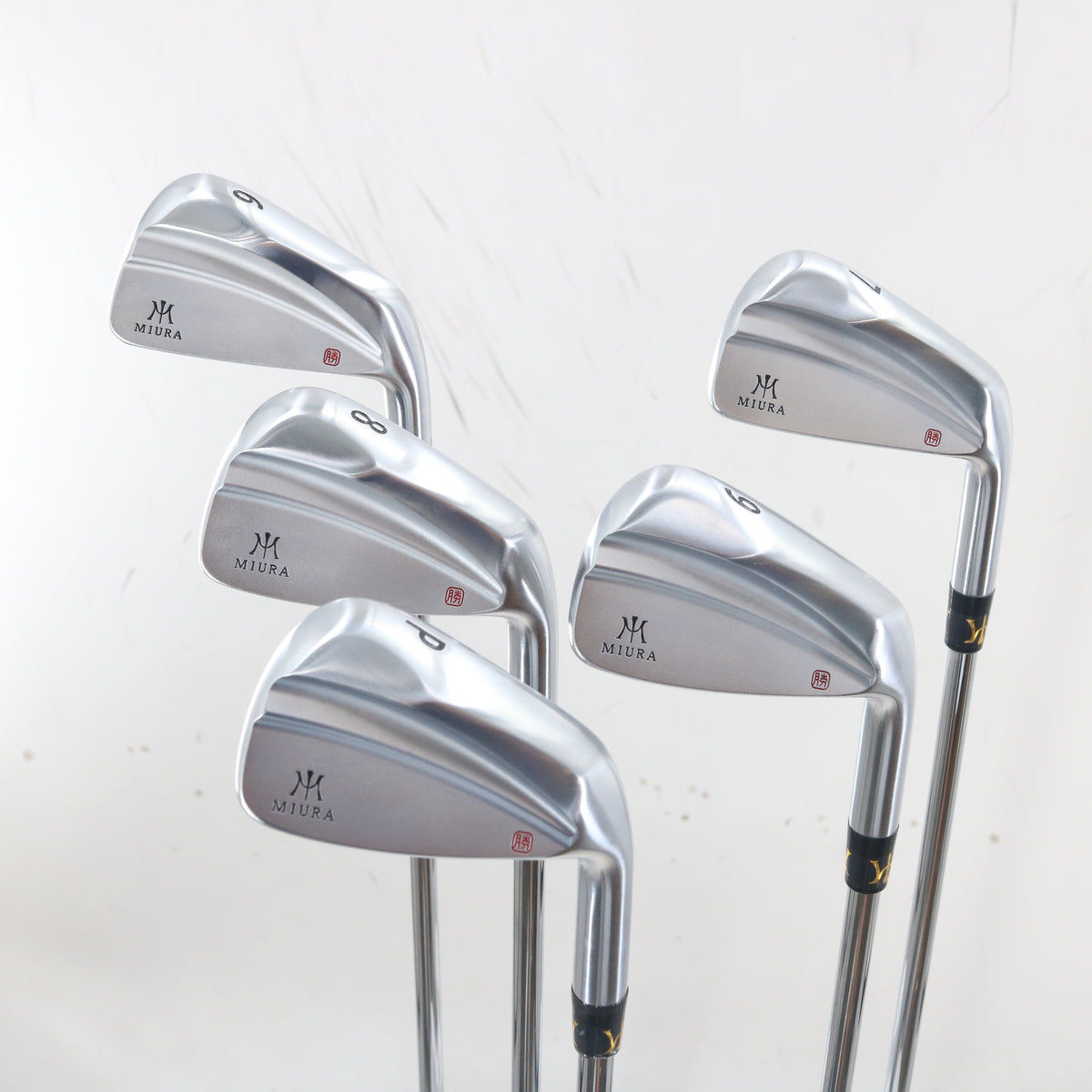 Miura KM-700 6-P Iron Set Steel Dynamic Gold S300 Stiff Right Hand A-163809