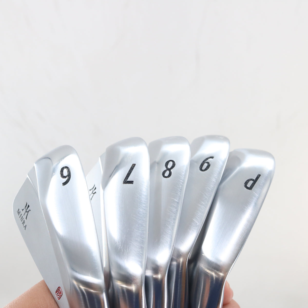 Miura KM-700 6-P Iron Set Steel Dynamic Gold S300 Stiff Right Hand A-163809