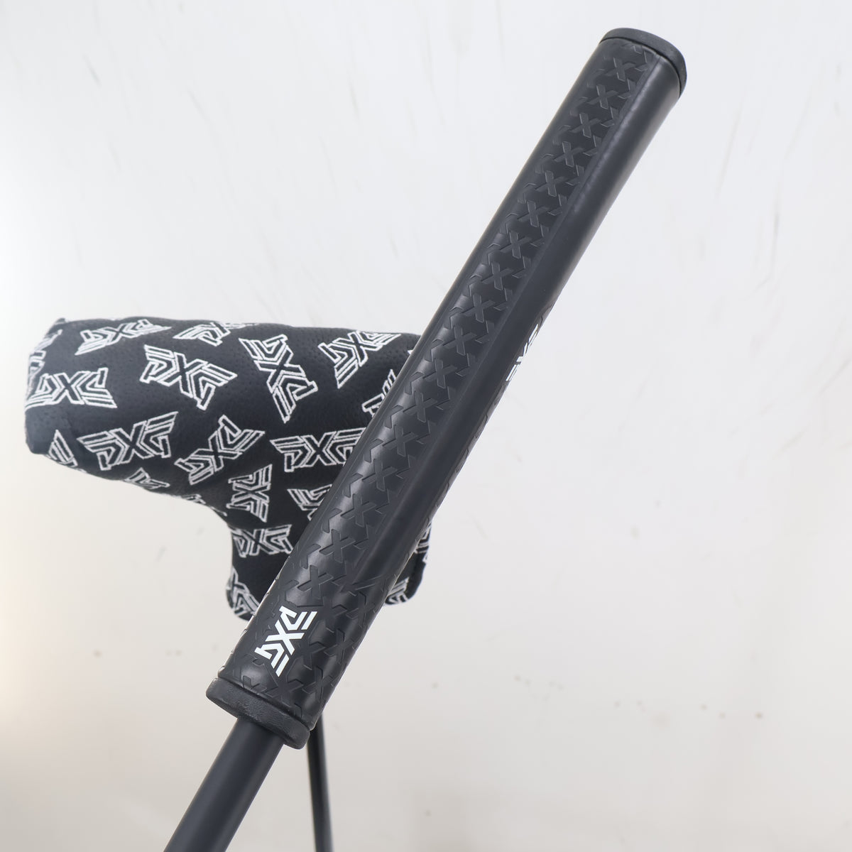 PXG Mustang ZT Blade Putter 34" Graphite/Steel Left Hand HeadCover S-164937