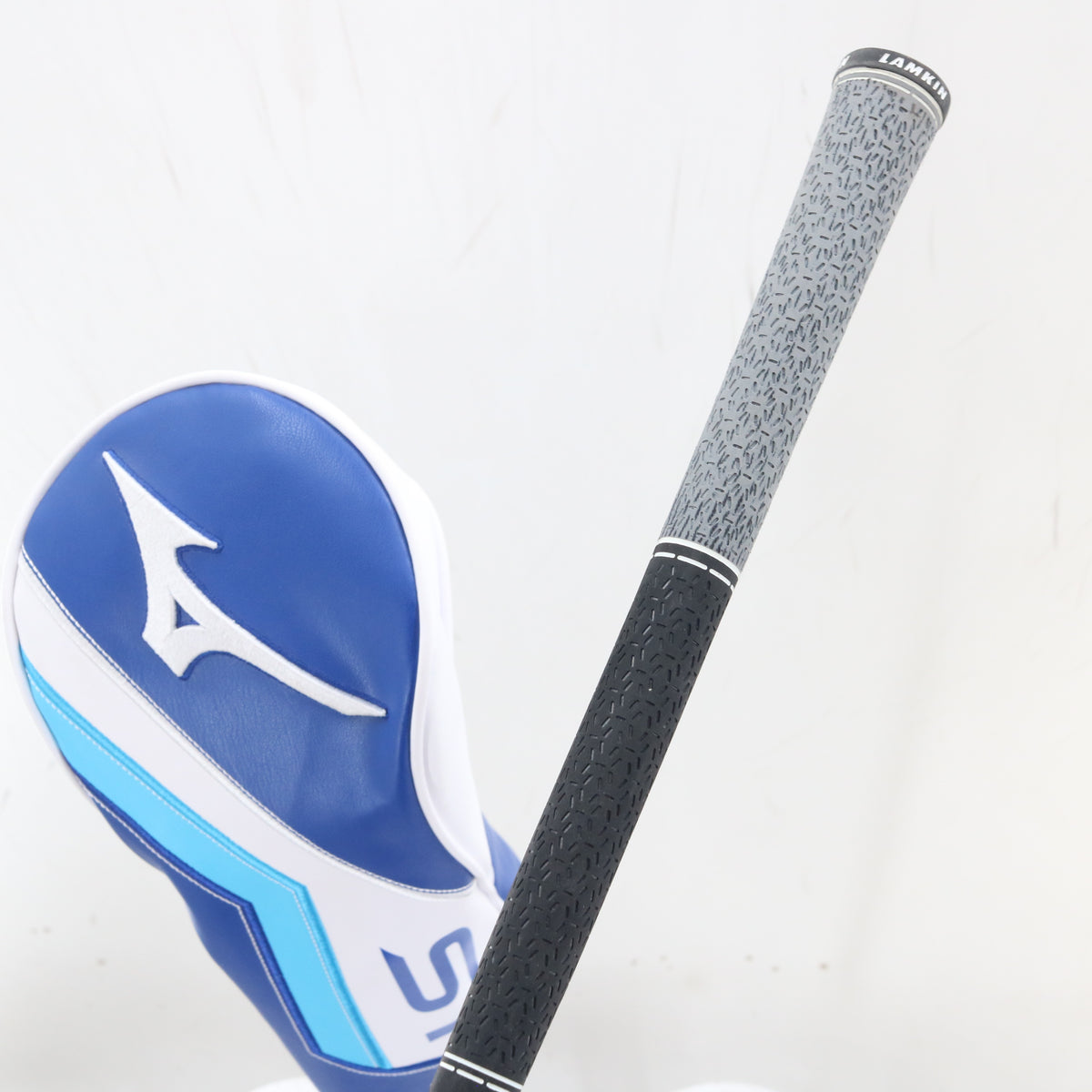 Mizuno ST-X 230 Driver 10.5 Degree UST Mamiya 5F3 Regular Right Hand G-163635