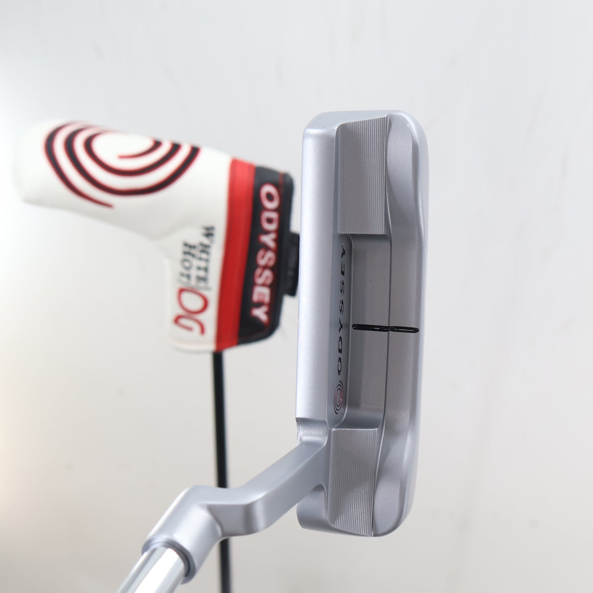 Odyssey White Hot OG 1 Blade Putter 35" Steel Right Hand Headcover S-164952