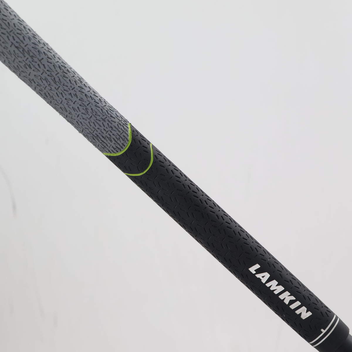 Adams Tight Lies 4 Hybrid 22 Deg Graphite Kuro Kage Senior Right Hand M-165070