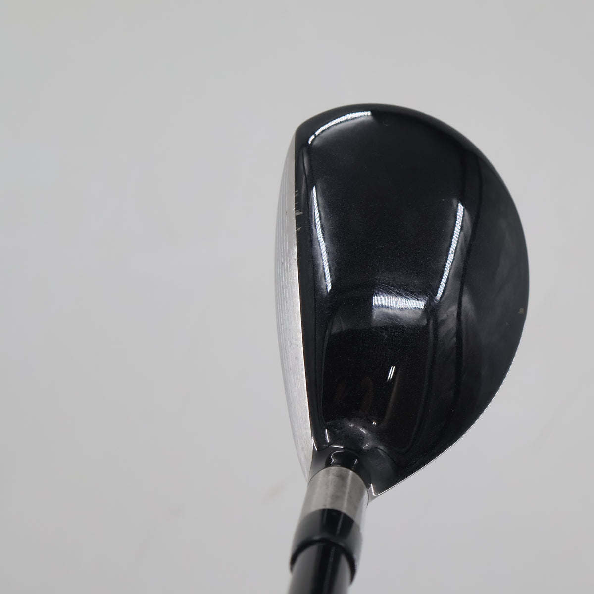 Titleist 909H 2 Hybrid 17 Deg Graphite Adila VooDoo Stiff Right Hand N-165199