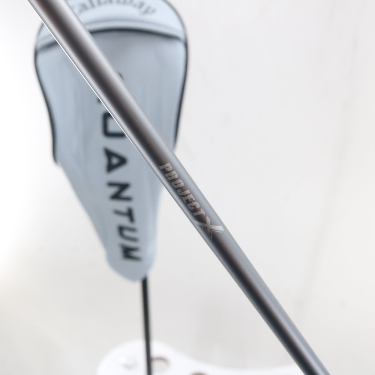 Callaway Quantum Max Driver 9.0 Deg Frost Denali 5.5 Regular HeadCover S-163983
