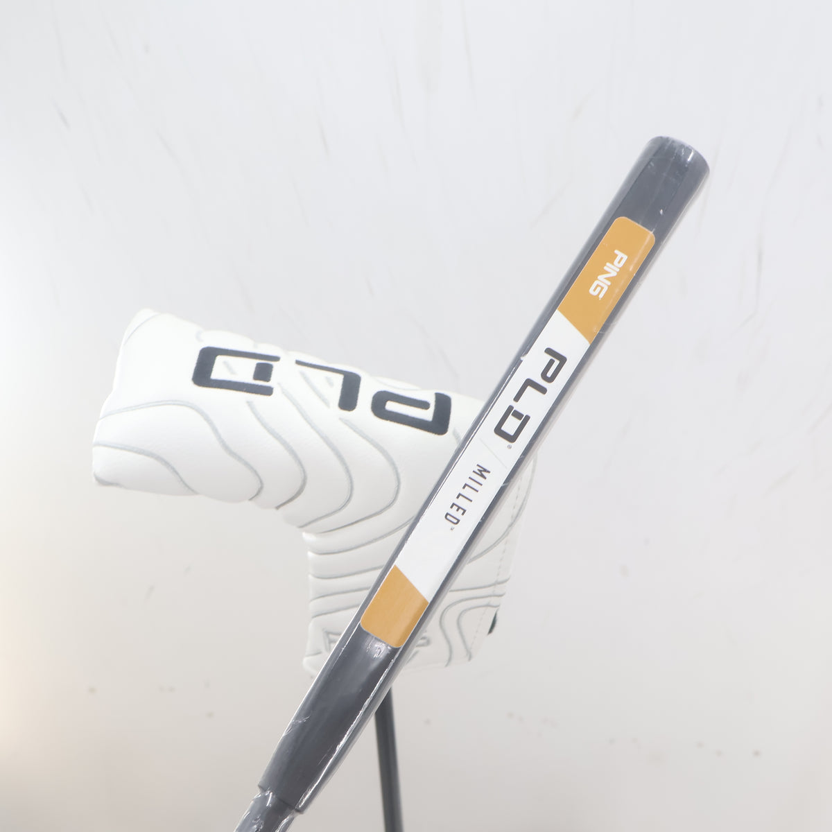 Ping PLD Milled Anser Gunmetal Putter 35" Graphite Right Hand HeadCover S-165128