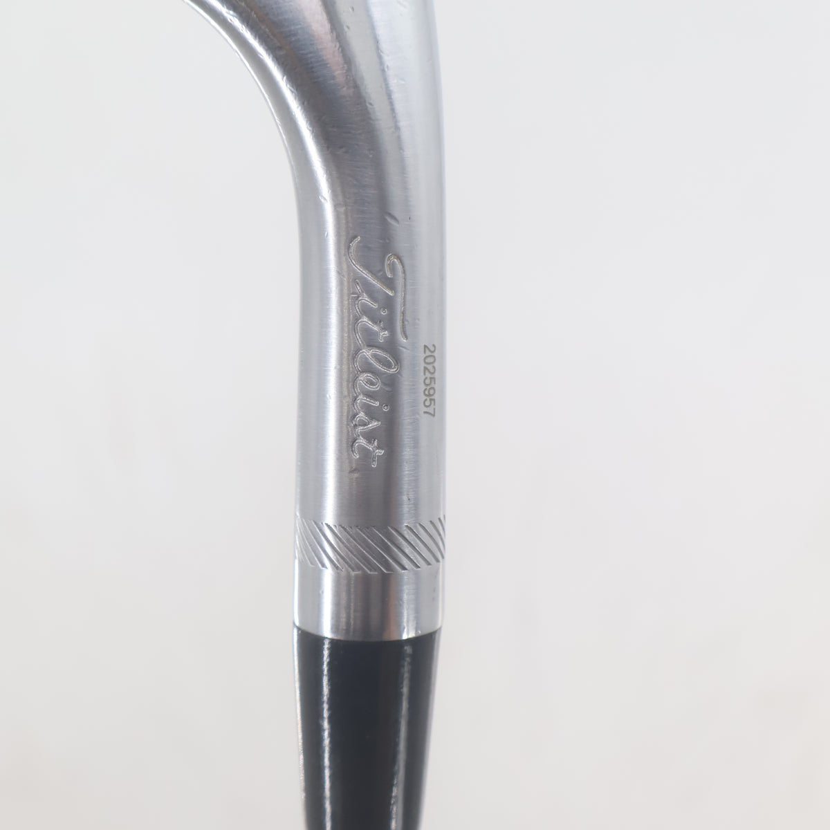 Titleist Vokey SM9 Tour Chrome Sand Wedge 56 Deg 56.08 M-Grind Steel RH S-165137
