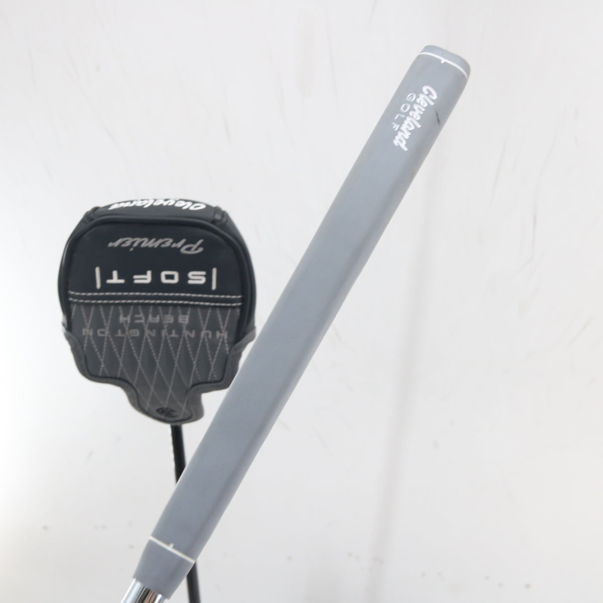Cleveland Huntington Beach Soft Premier 10.5 Putter 32 Inches 32" RH S-164043