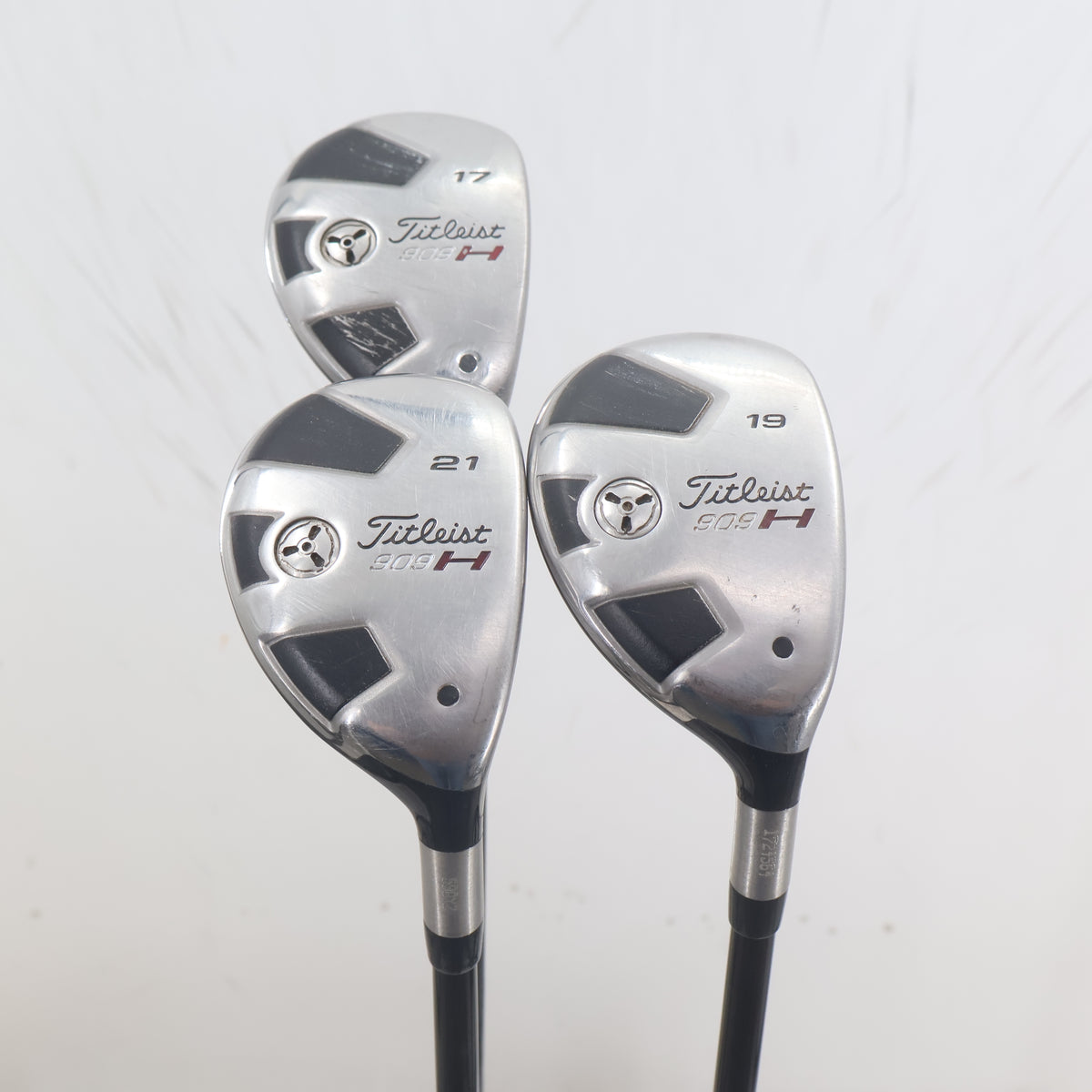 Titleist 909H 2, 3, 4 Hybrid Set 17, 19, 21 Deg VooDoo HY-S Stiff RH S-165322