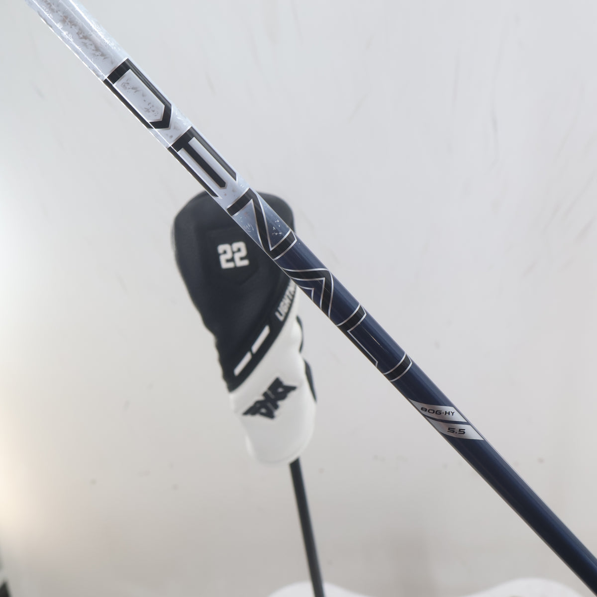 PXG Lightning 4 Hybrid 22 Deg Denali 5.5 Regular Right Hand HeadCover S-165331