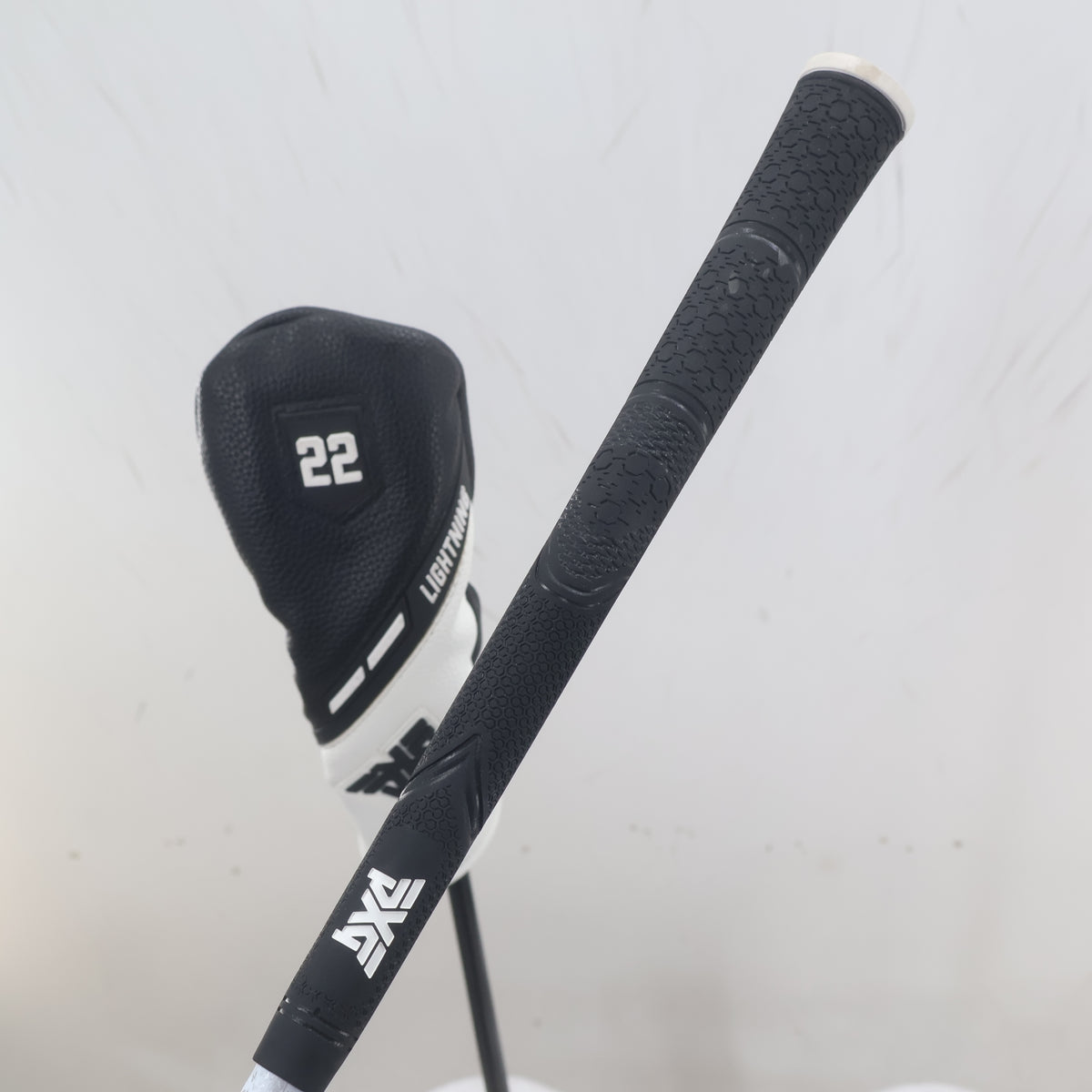 PXG Lightning 4 Hybrid 22 Deg Denali 5.5 Regular Right Hand HeadCover S-165331