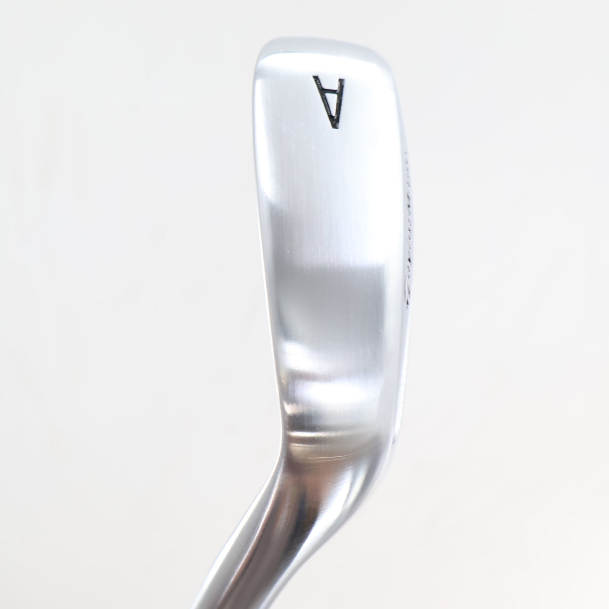 Taylormade Qi Max A Approach/Gap Wedge KBS Tour Regular Left Hand +1" S-164376