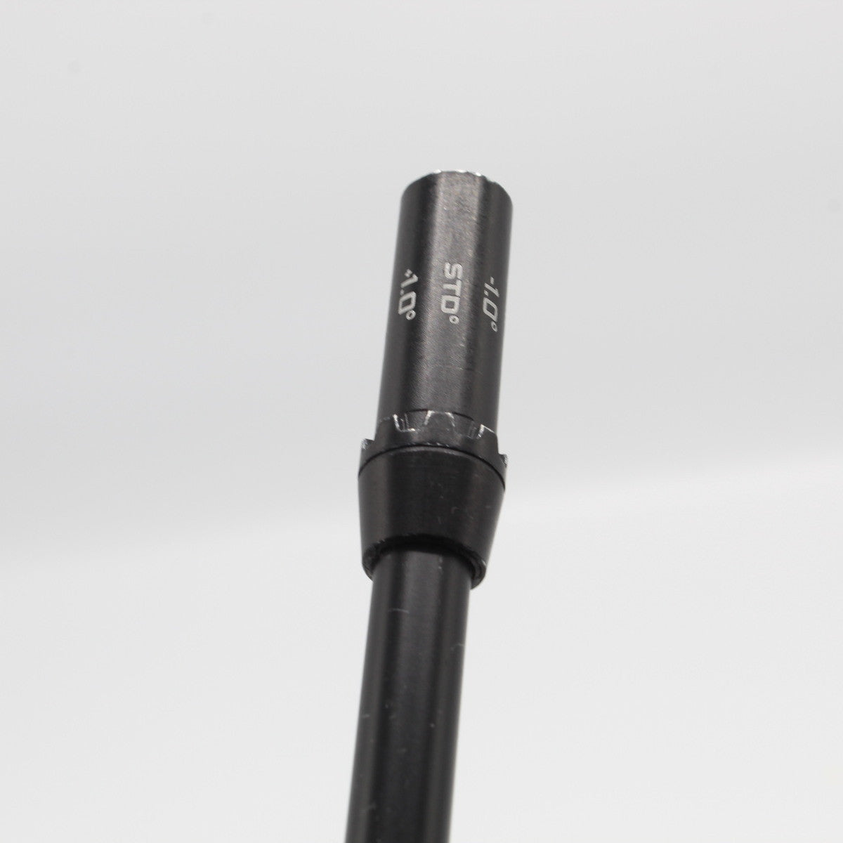 UST Mamiya Helium Black Driver Shaft 5F4 Stiff Flex w/ Cobra Adapter A-149592