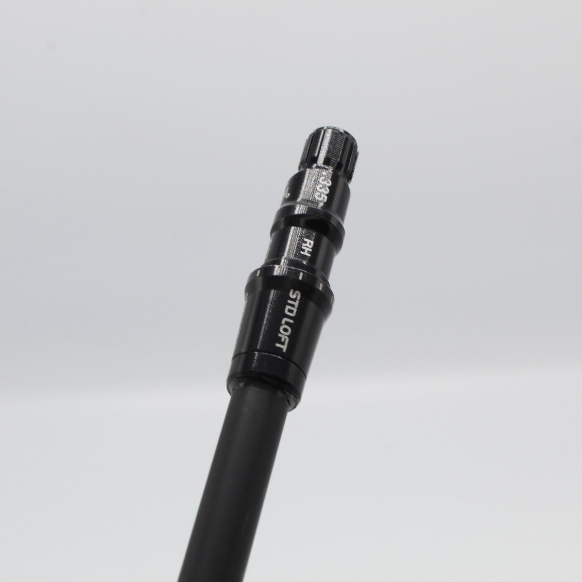 Vanquish 5 Blue Tour X-Stiff Flex Driver Shaft TaylorMade Adapter Tip A-155849