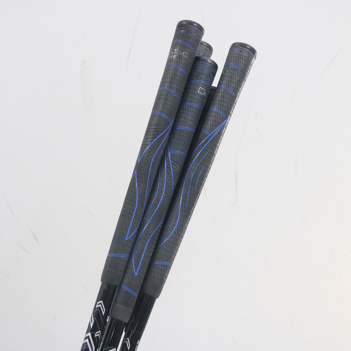 XXIO Eleven 11 Iron Set 6-P,A Graphite MP 1100 Regular Flex Right-Hand A-159567