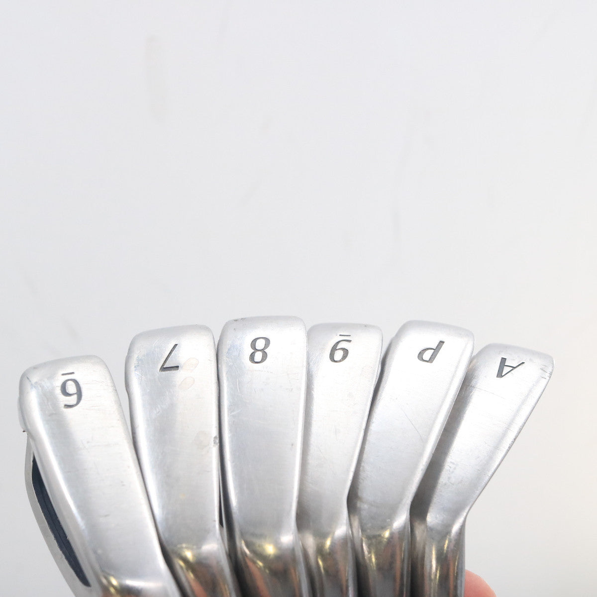 XXIO Eleven 11 Iron Set 6-P,A Graphite MP 1100 Regular Flex Right-Hand A-159567