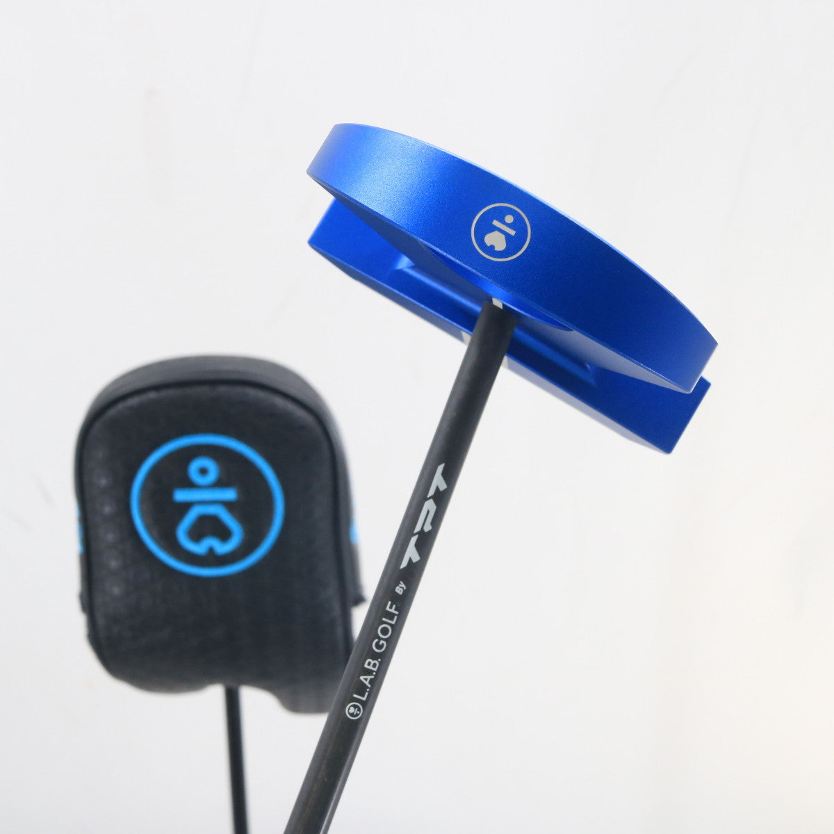 L.A.B. Golf DF3 Blue Sweeper Long Putter Graphite 46 Inches Right-Hand A-160221