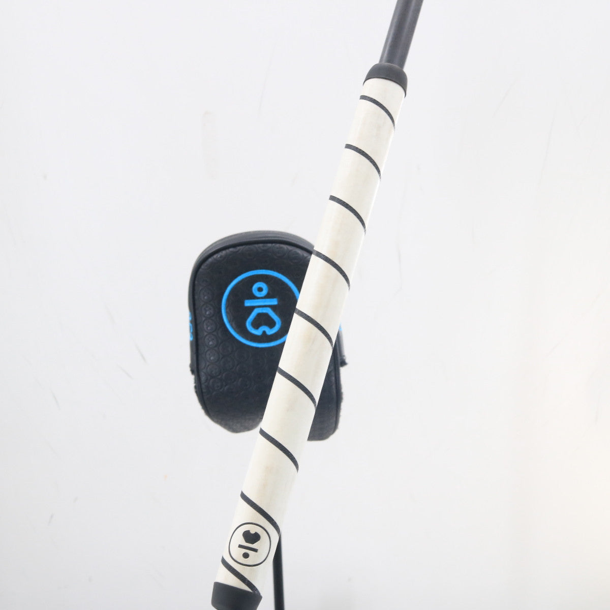 L.A.B. Golf DF3 Blue Sweeper Long Putter Graphite 46 Inches Right-Hand A-160221