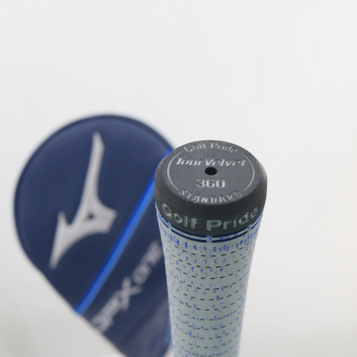Mizuno JPX ONE Driver 12.0 Deg Graphite Denali 5.5 Regular Headcover A-161041