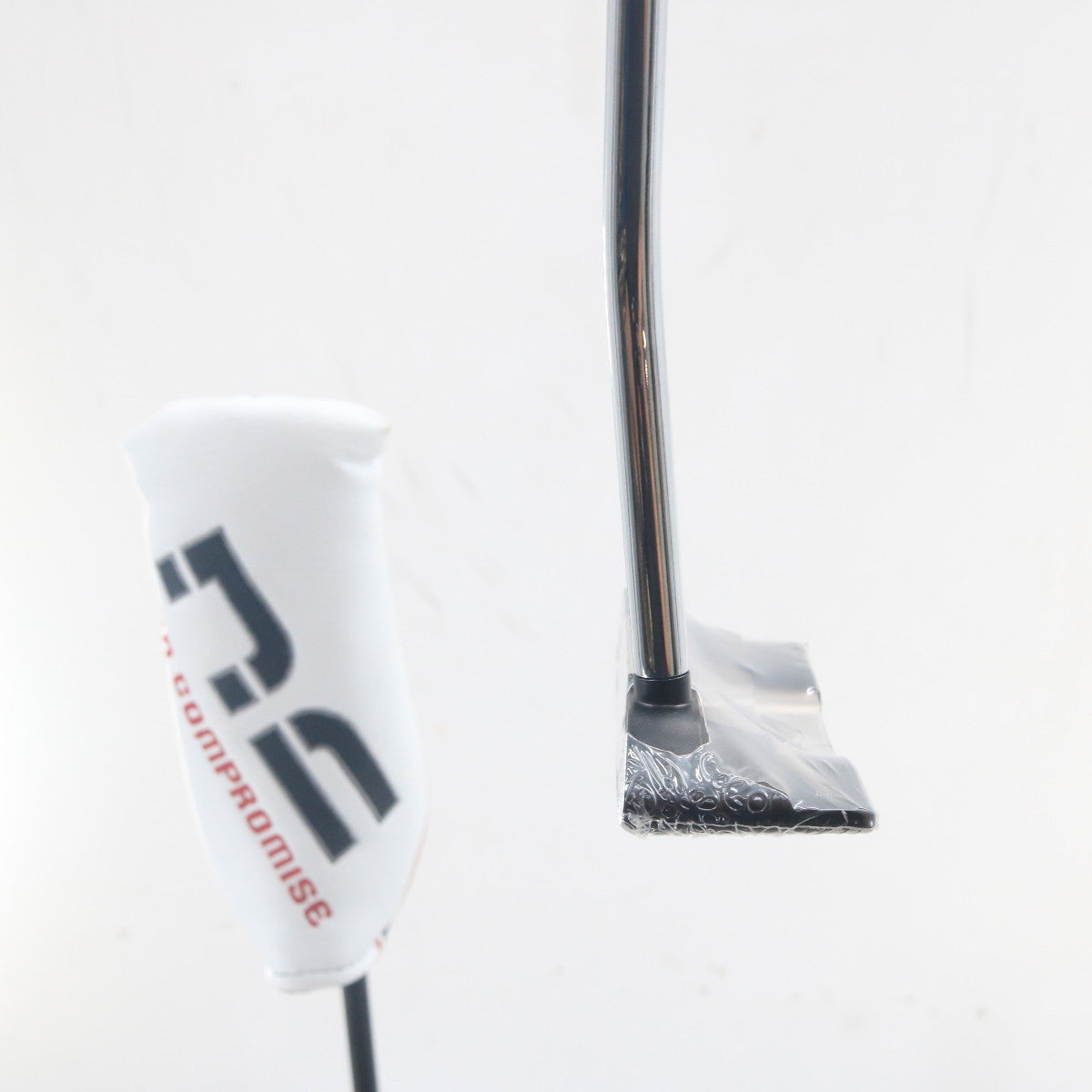 Never Compromise Reserve 2 Putter 32 Inches Steel Headcover Right-Hand A-161619