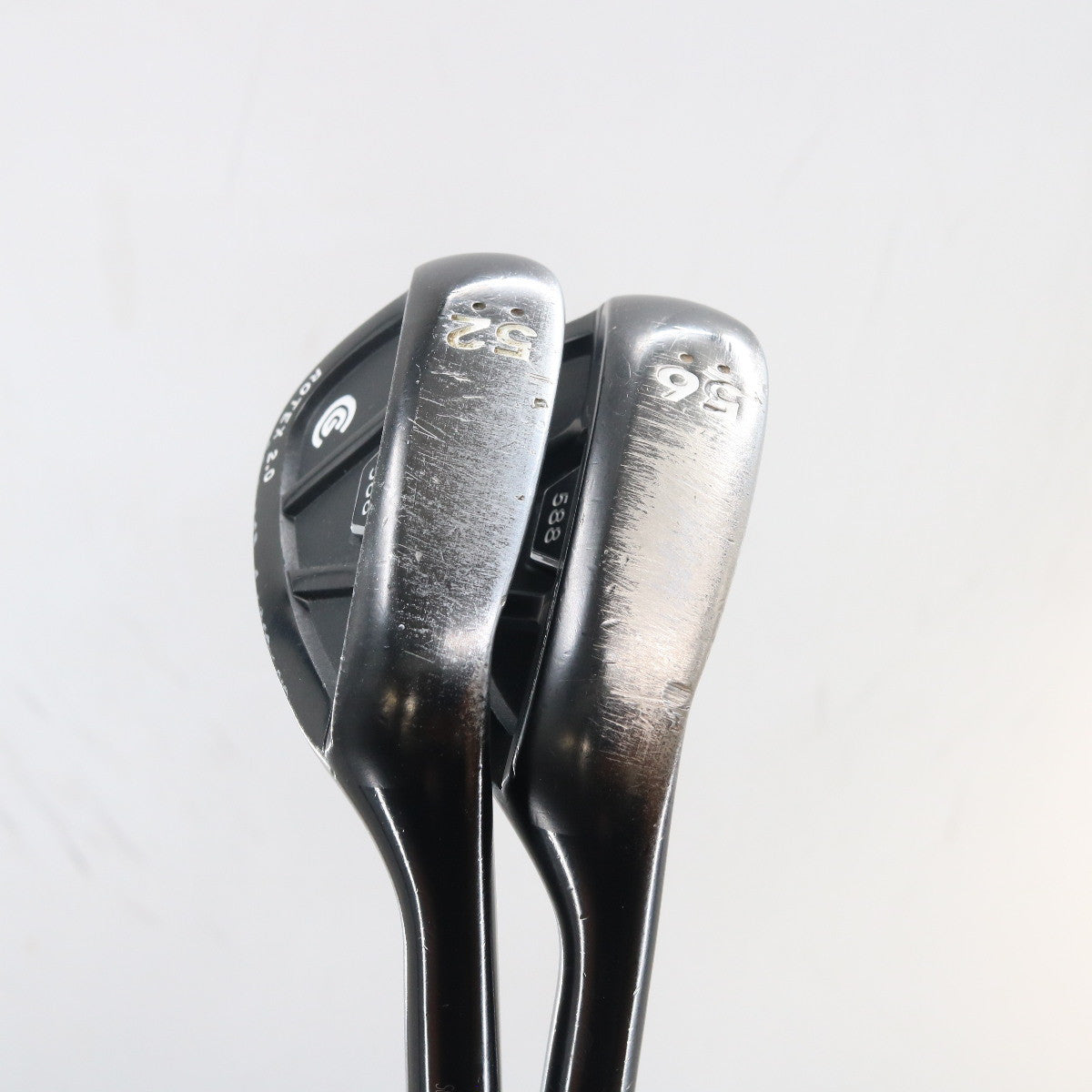 Cleveland 588 RTX 2.0 CB Black Satin Wedge Set 52.10 & 56.14 Graphite A-163489