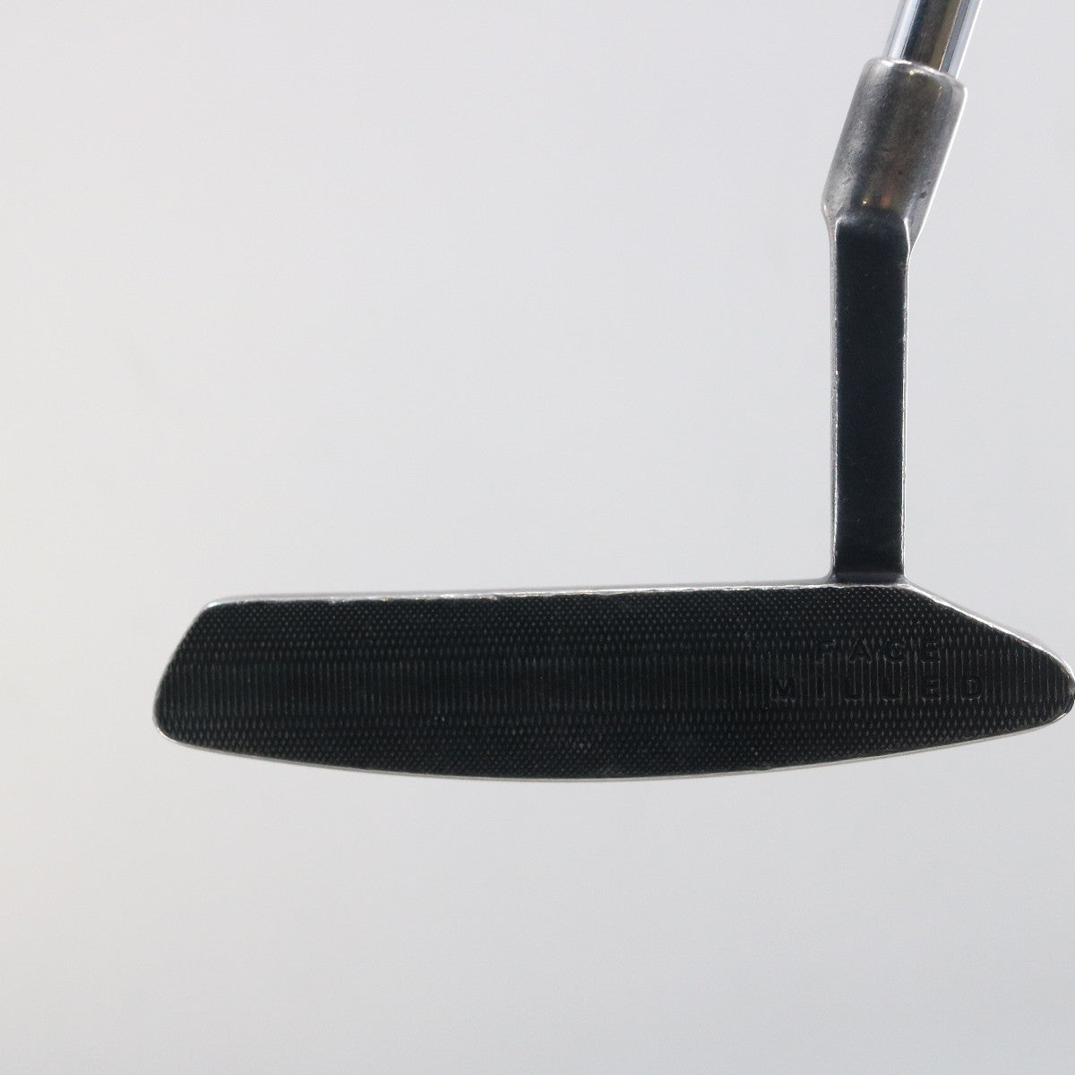 Cleveland Classic Collection HB 4.5 Black Pearl Putter 34 Inch RH C-141554