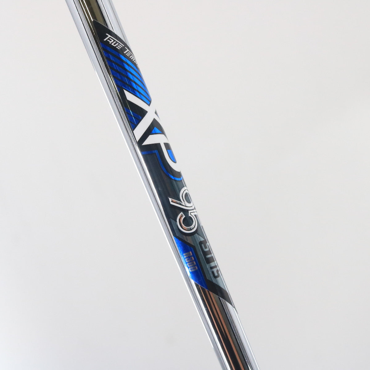 Callaway Rogue CF18 Individual 7 Iron Steel R300 Regular Flex LEFT-HAND C-154897