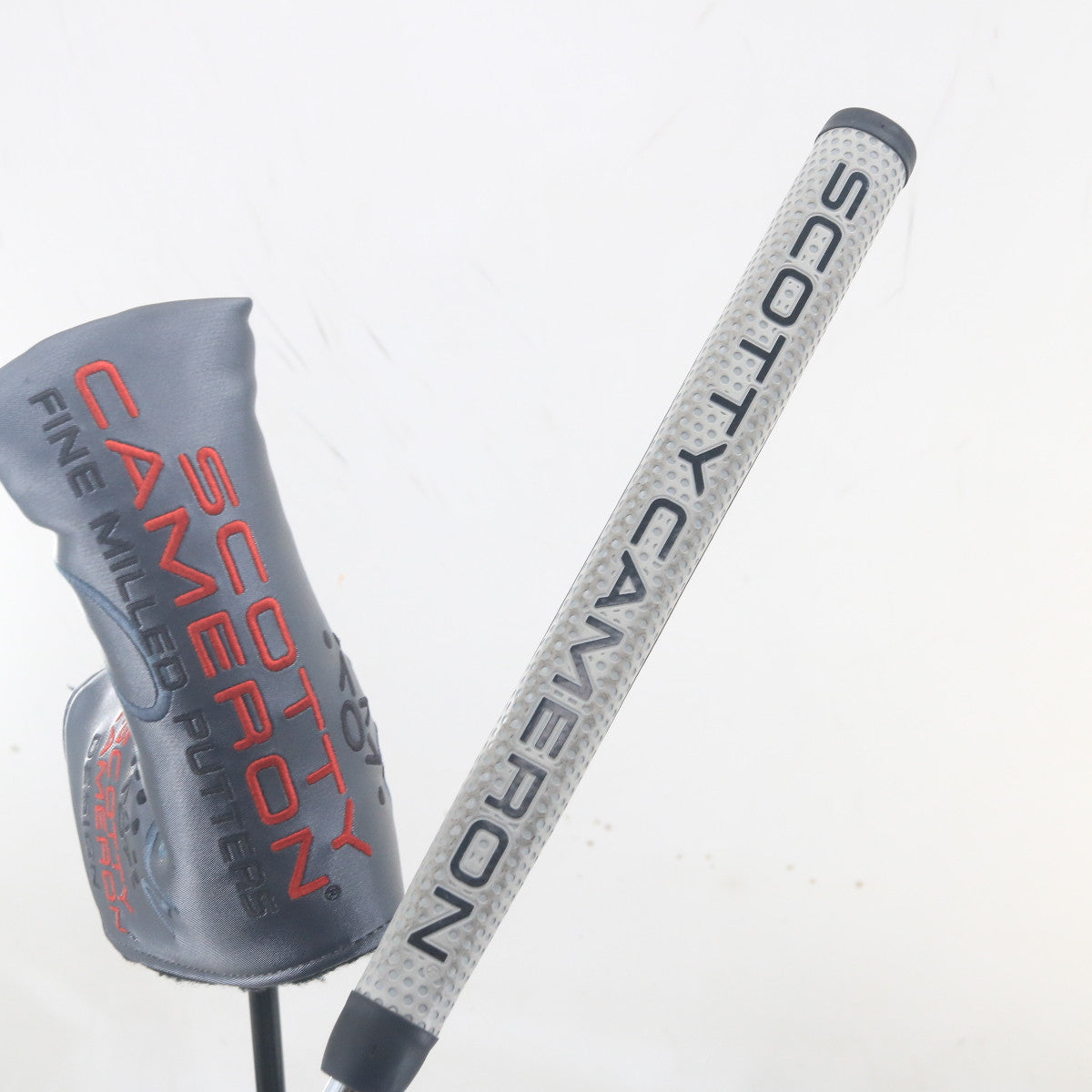 Titleist Scotty Cameron Super Select Newport 2.5+ Putter 32 Inches RH G-161693