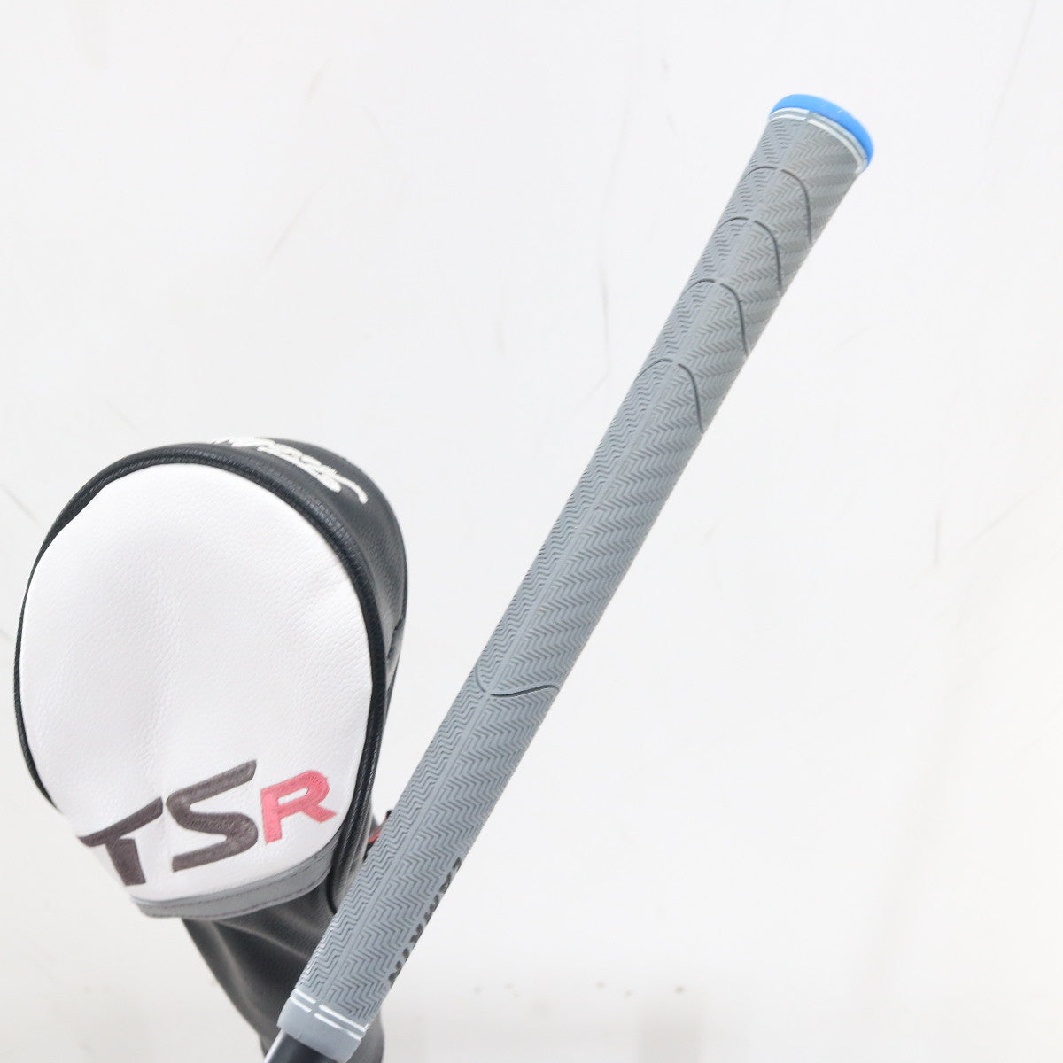 Titleist TSR2 5 Fairway Wood 18 Degrees Graphite HZRDUS 5.5 Regular RH G-162859