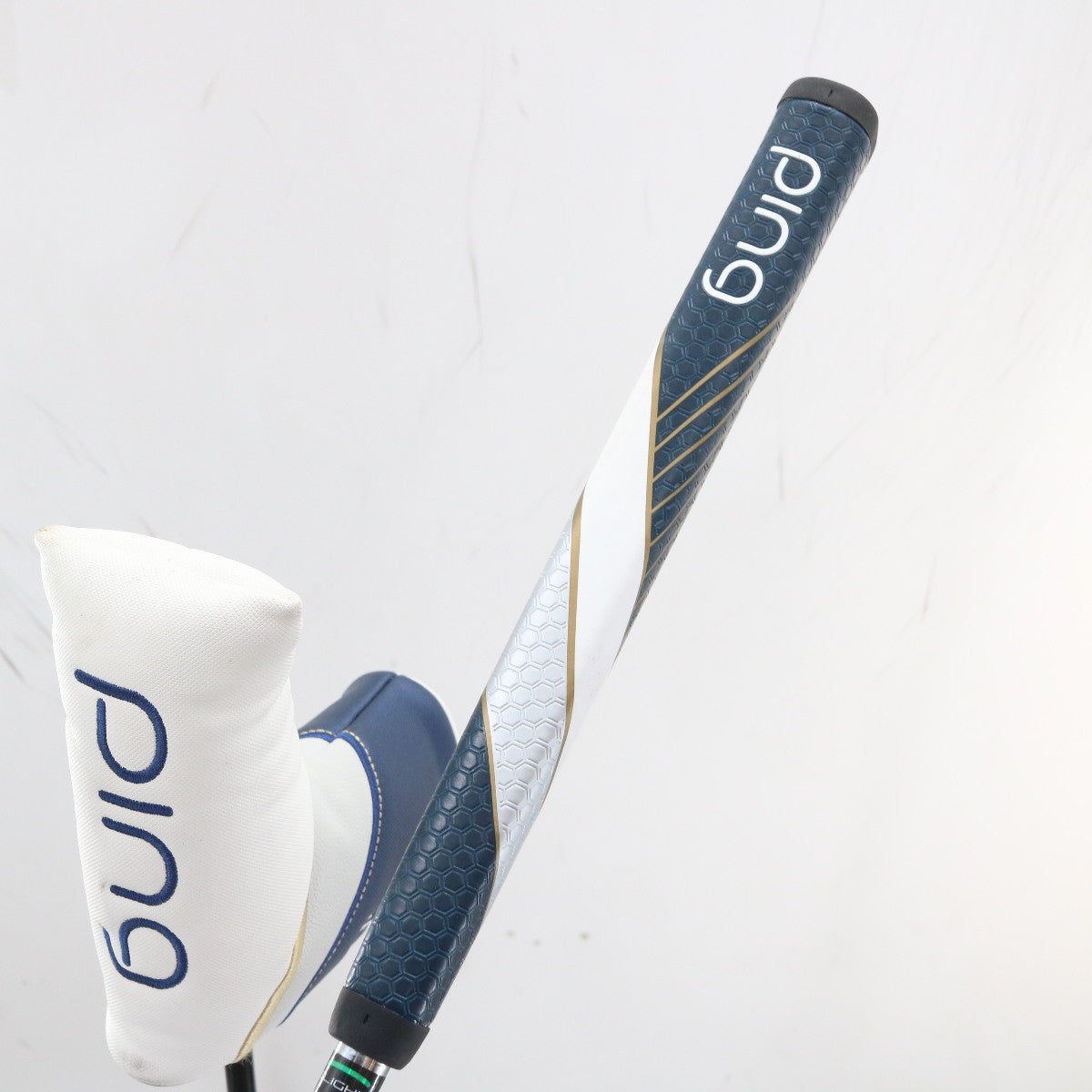 Ping G LE3 Anser Putter Black Dot 33 Inches Headcover Right Hand G-163601