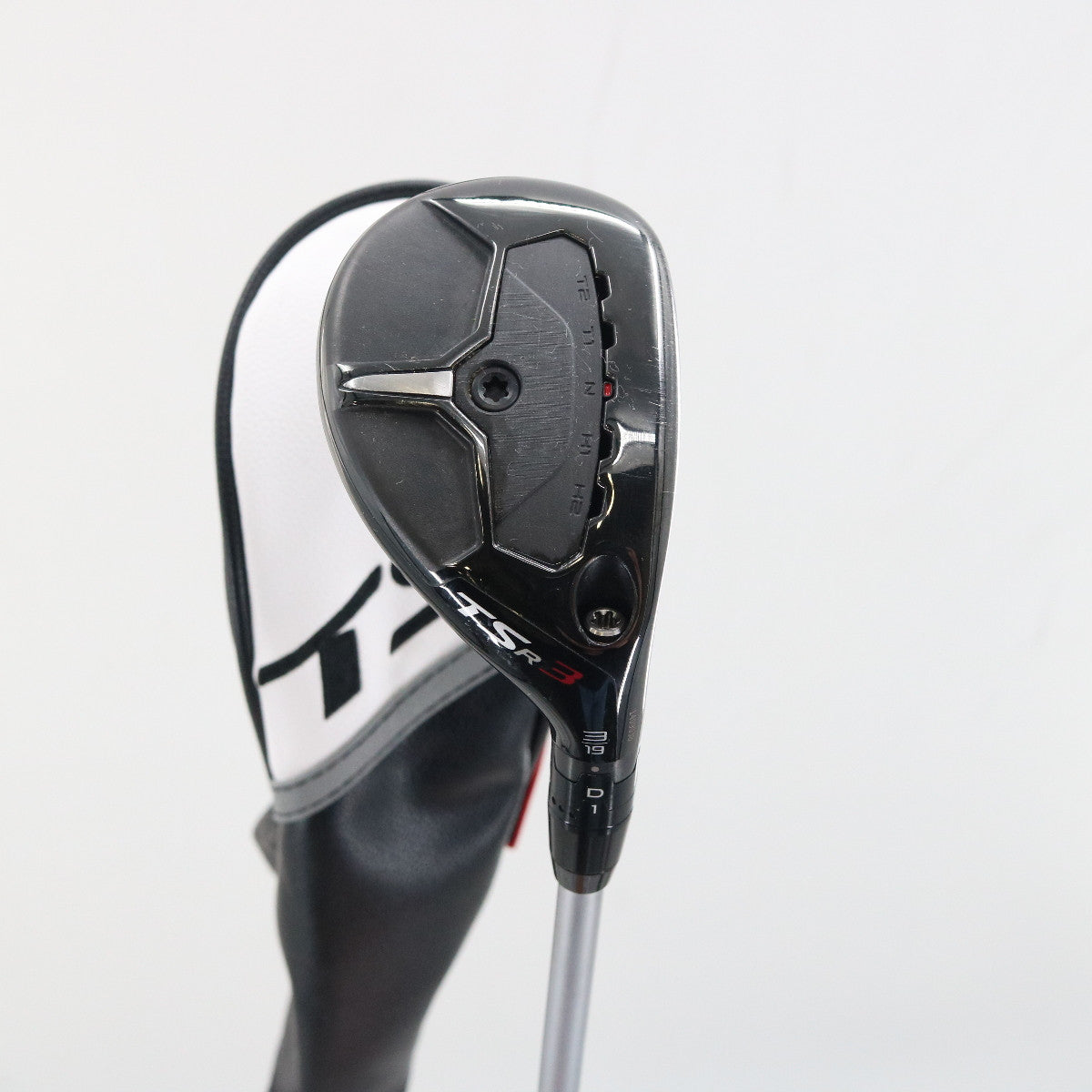 Titleist TSR3 3 Hybrid 19 Deg Graphite R2 Senior Flex Right-Hand  P-144140