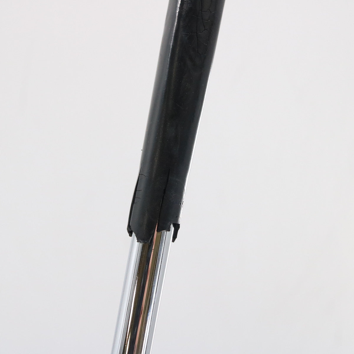 Acushnet Bulls Eye La Femme Putter 33 Inches Steel Right Handed P-148343