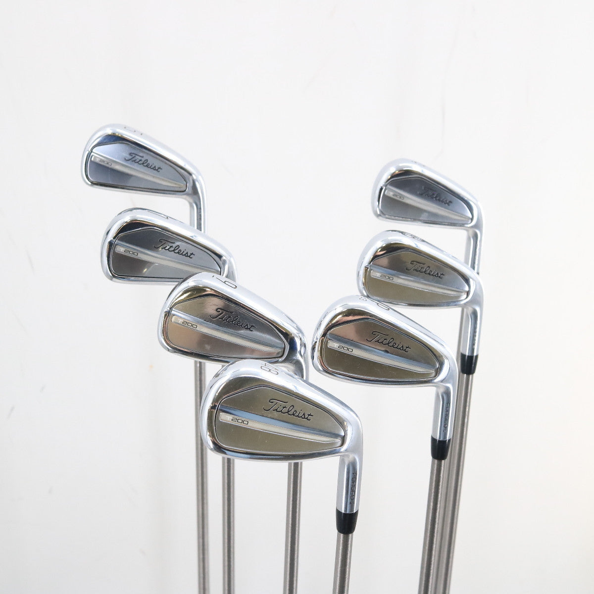 Titleist T200 Iron Set 5-P43,W48 Graphite AeroTech R Regular Flex RH P-158079