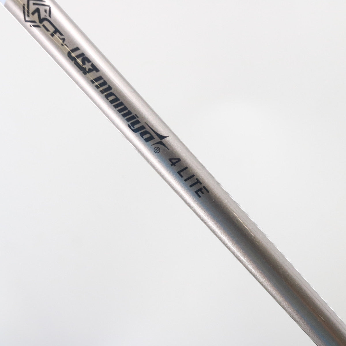 Wilson Staff DYNAPWR Max Driver 12.0 Deg Graphite Helium Lite Senior RH S-155084