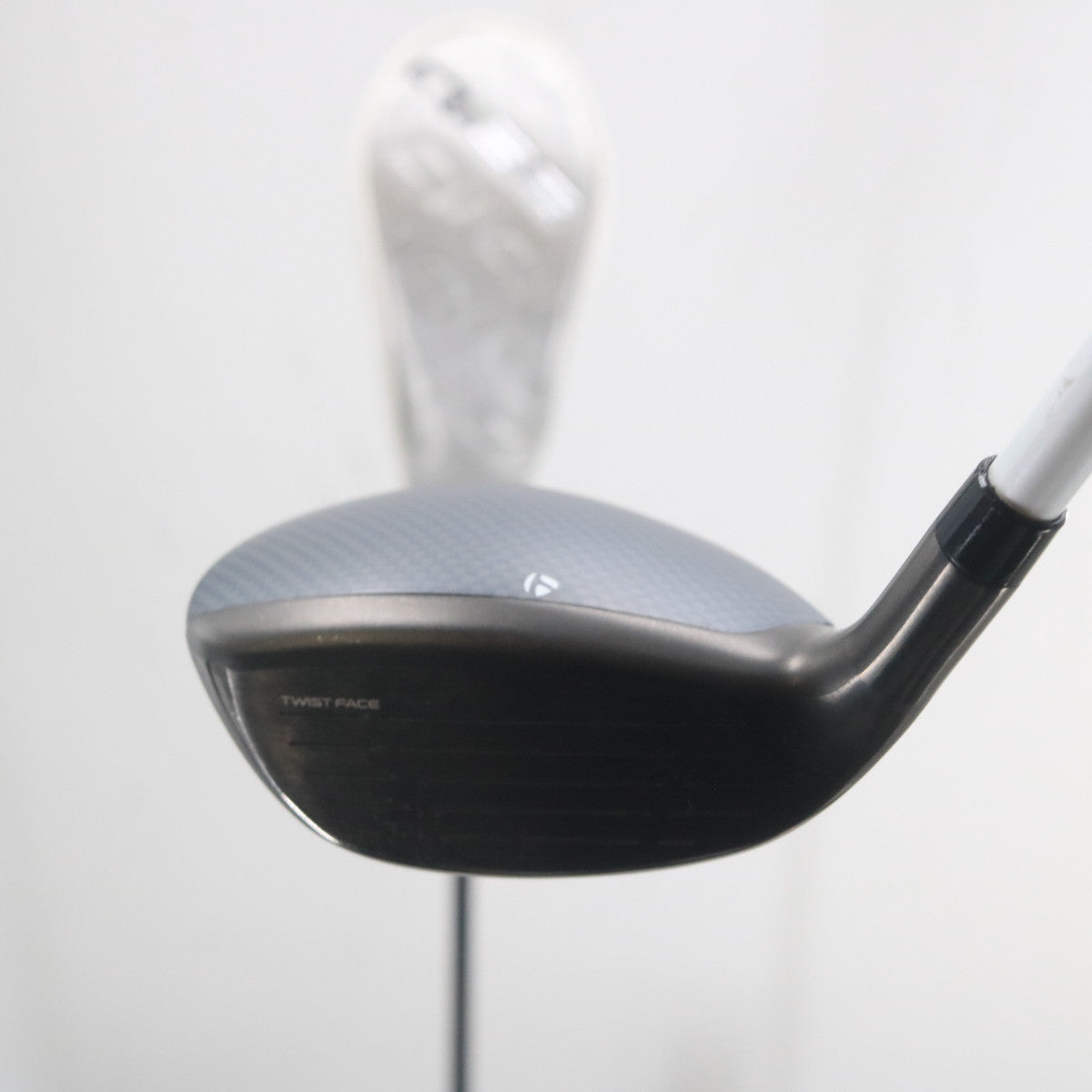 TaylorMade Qi35 Max Lite Rescue Women 6 Hybrid 31 Deg Graphite Ladies RH S-158385