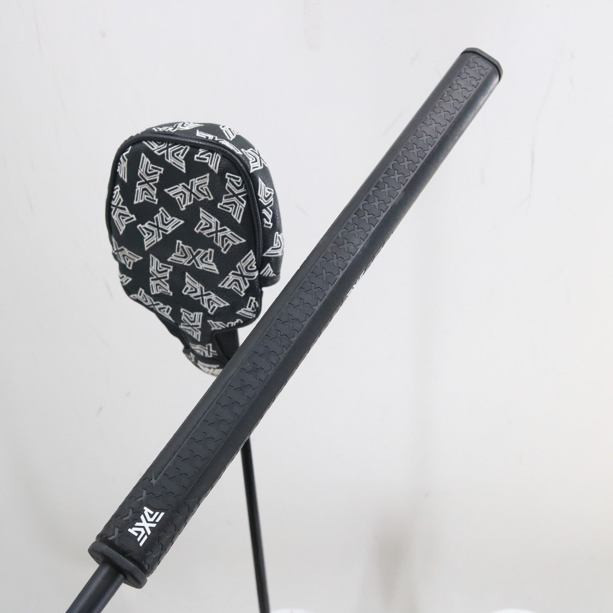 PXG Bat Attack ZT Mallet Putter 39 Inches 39" Graphite/Steel Right-Hand S-158758