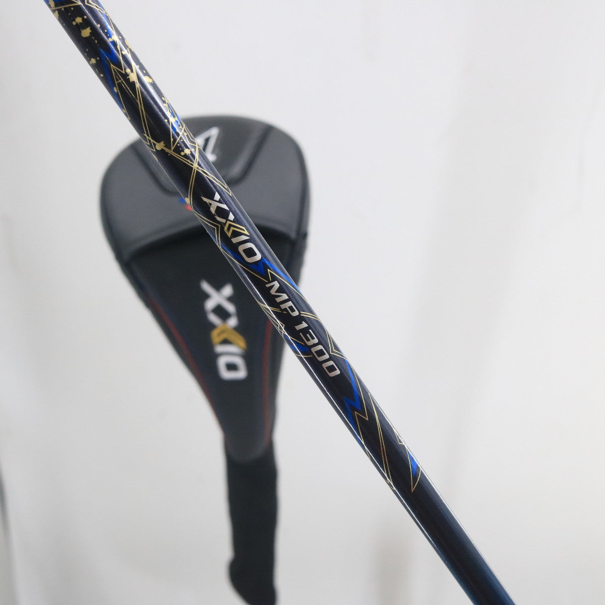 XXIO 13 Thirteen Driver 9.5 Degrees Graphite R Regular Right-Handed  S-159596