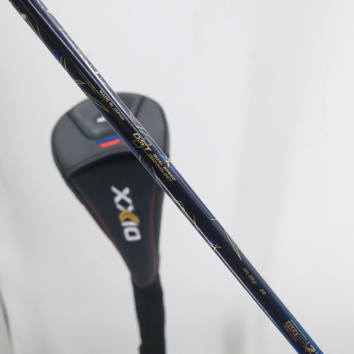 XXIO 13 Thirteen Driver 9.5 Degrees Graphite R Regular Right-Handed  S-159596