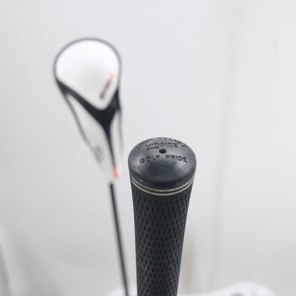 Titleist 818 H2 3 Hybrid 19 Deg Graphite White Tensei Extra Stiff RH S-159686