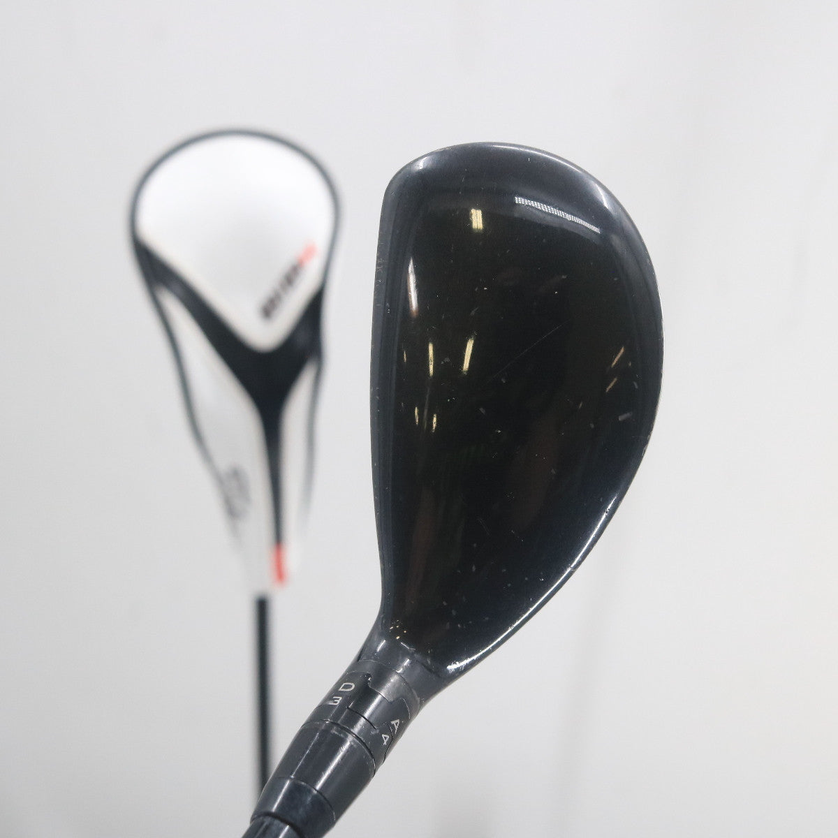 Titleist 818 H2 3 Hybrid 19 Deg Graphite White Tensei Extra Stiff RH S-159686