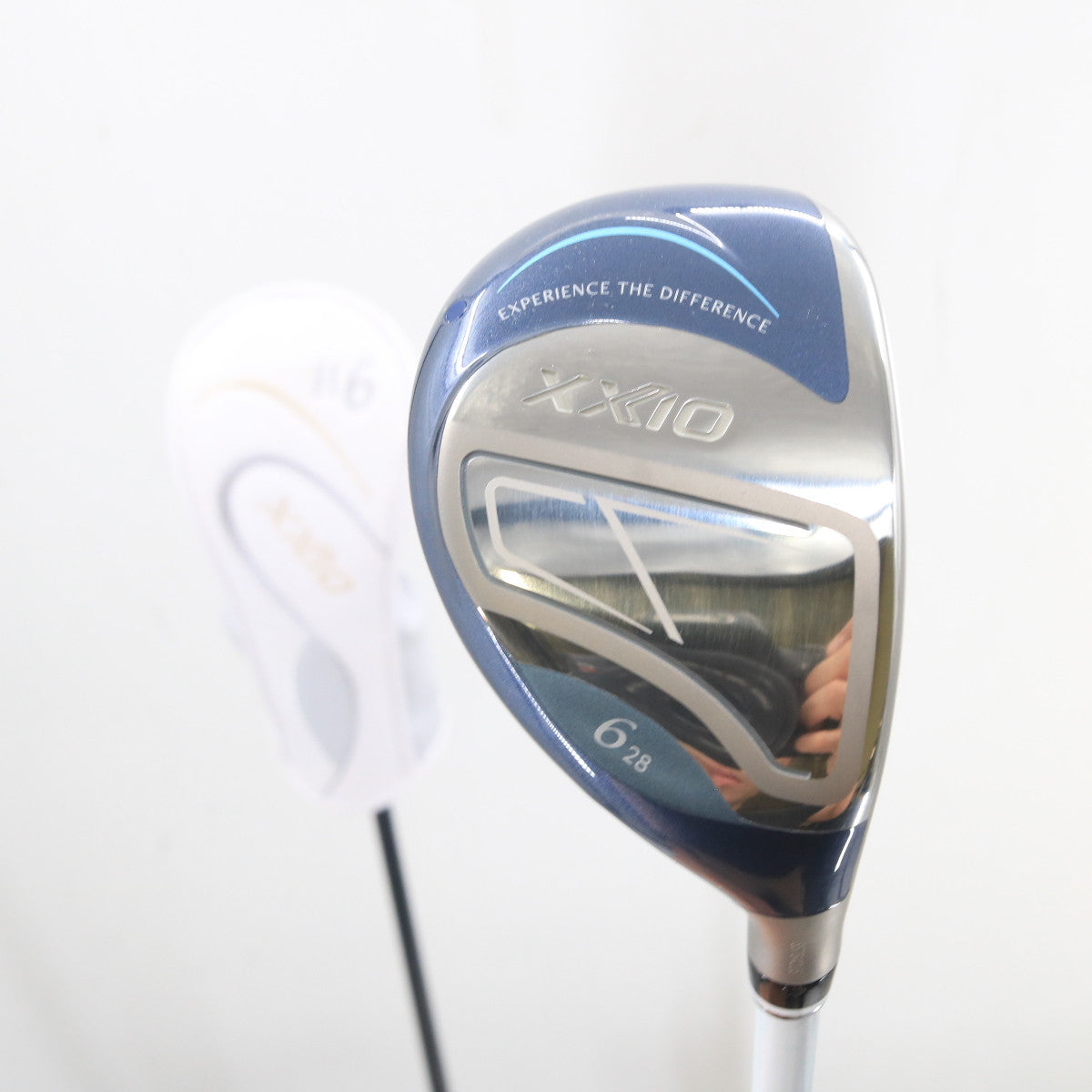 XXIO 14 Fourteen Women's 6 Hybrid 28 Degrees Graphite Ladies Right-Hand S-161041