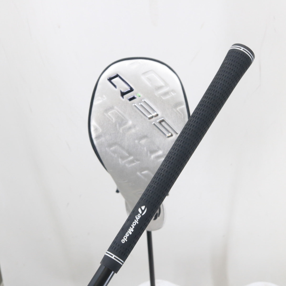 Taylormade Qi35 Matte Chromium Driver 12.0 Degrees Graphite Senior RH S-161515
