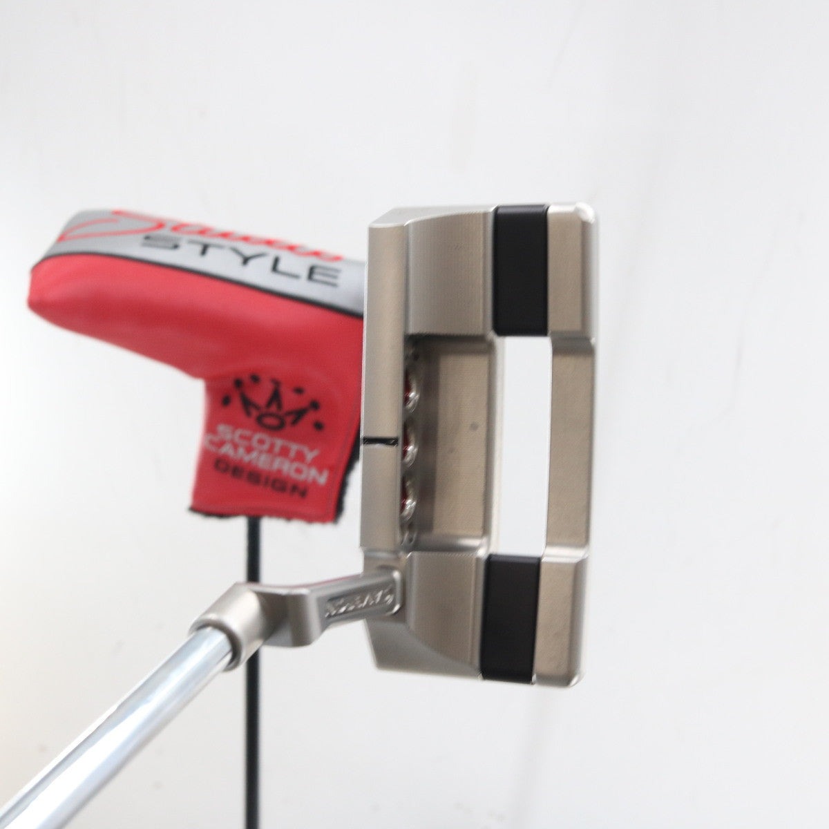 Titleist Scotty Cameron Studio Style Squareback 2 Putter 38 Inches RH S-162797