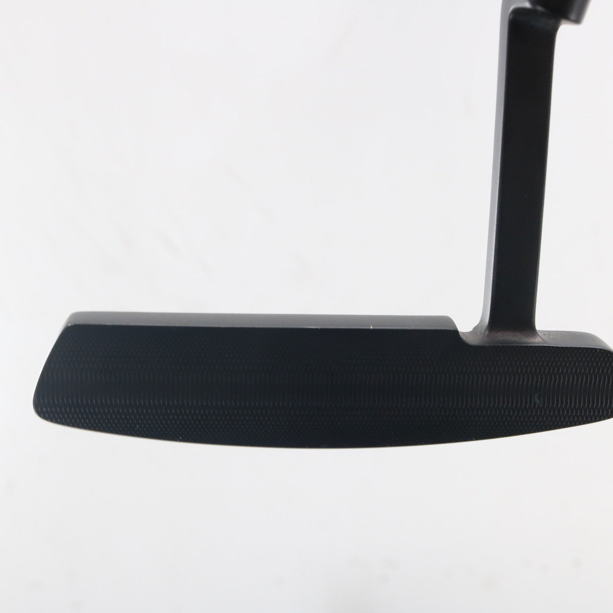 Cleveland Classic Collection Black Platinum Belly Putter 39 Inch 39" RH S-163261