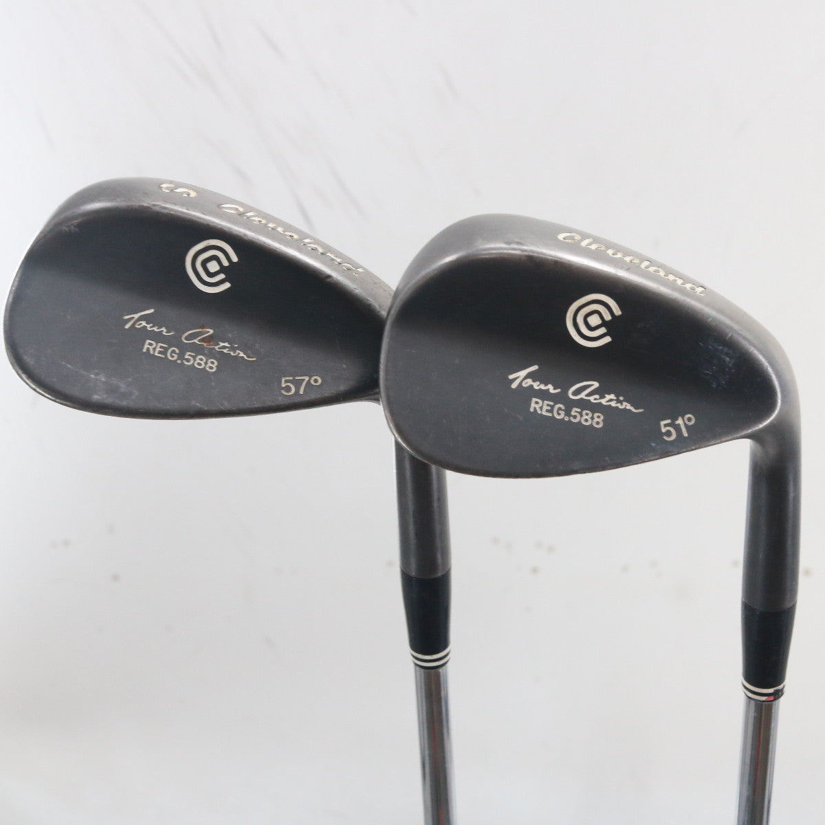 Cleveland 588 Gunmetal Gap & Lob Wedge Set 51 & 57 Deg Steel RH S-163598